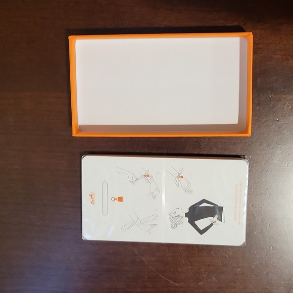 NIB HERMÈS Cartes À Nouer / How to Tie Scarf Knotting Cards - Picture 3 of 4